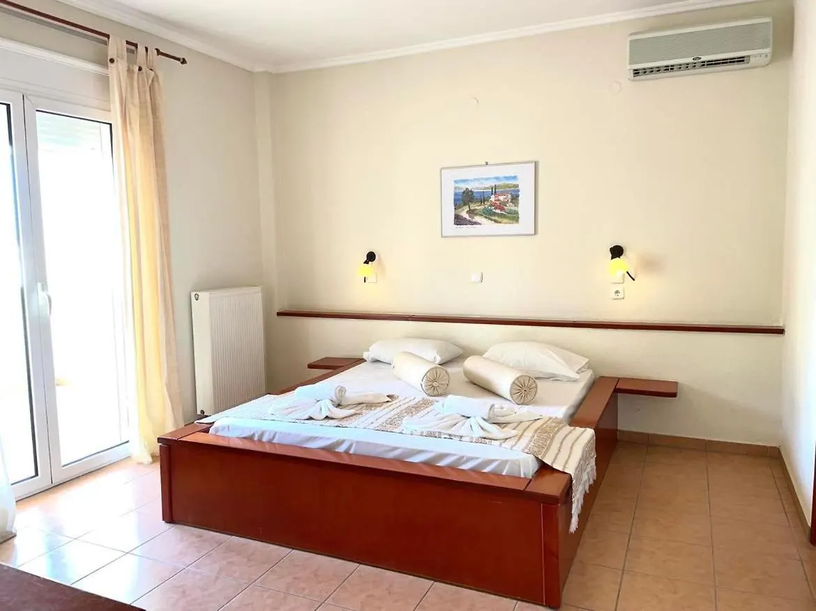 Calypso Hotel Siviri 3*,