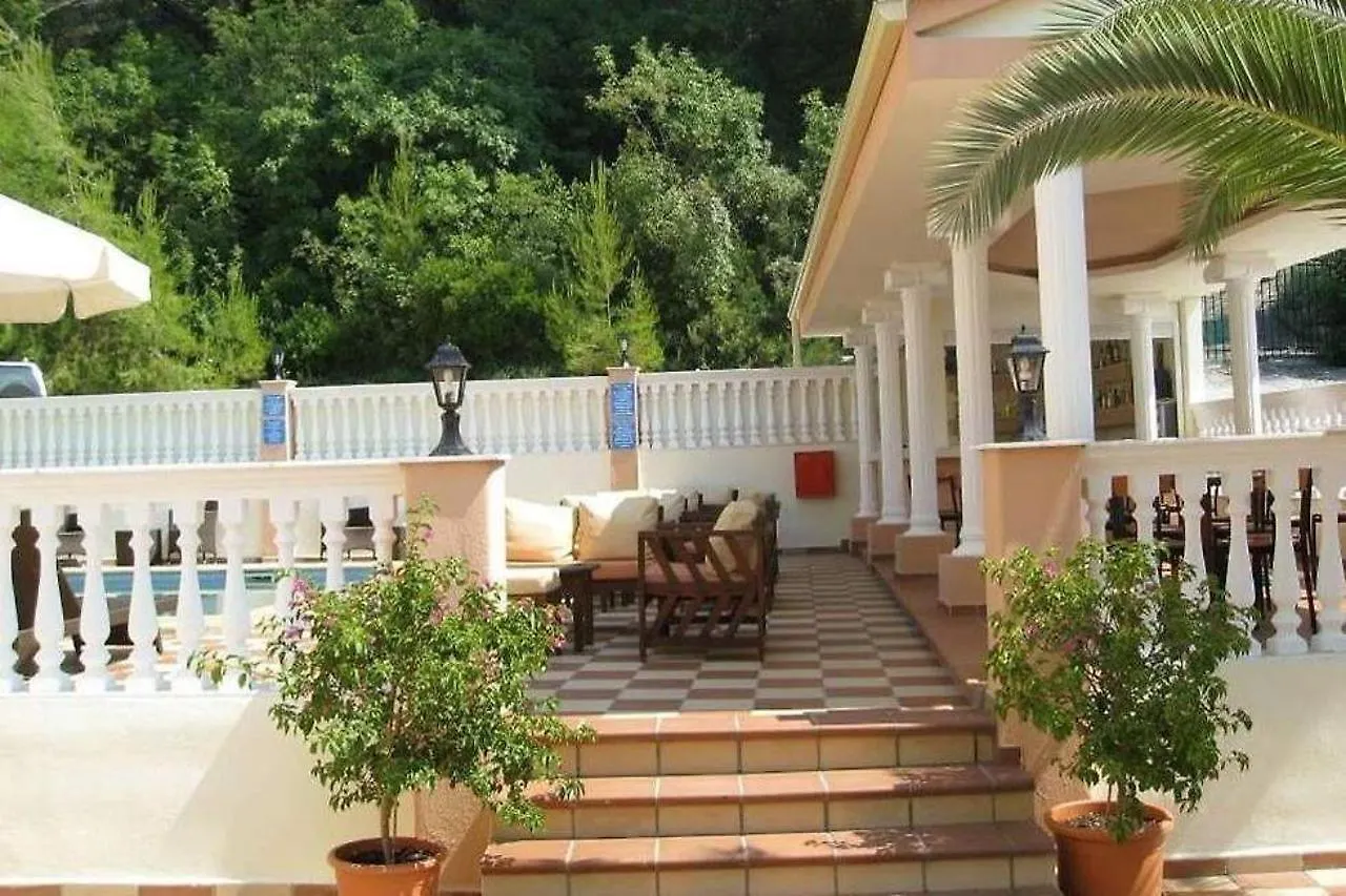 Calypso Hotel Siviri